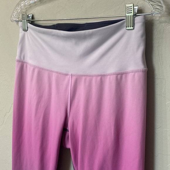 Athleta pink ombre leggings size medium. - Picture 4 of 11